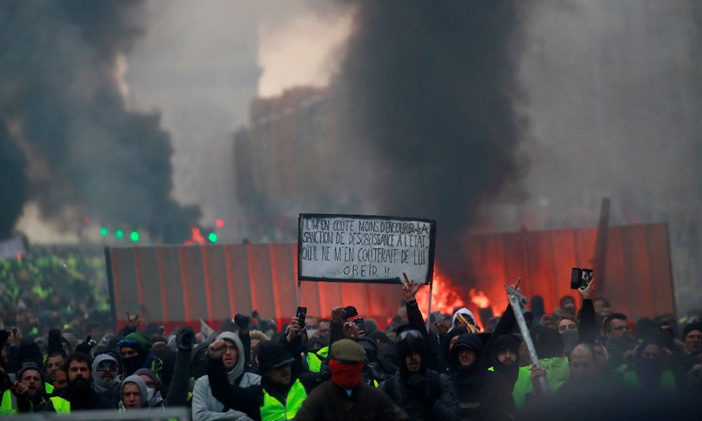 Fransa yanıyor! Gösterilere katılan eylemci sayısı 100 bin