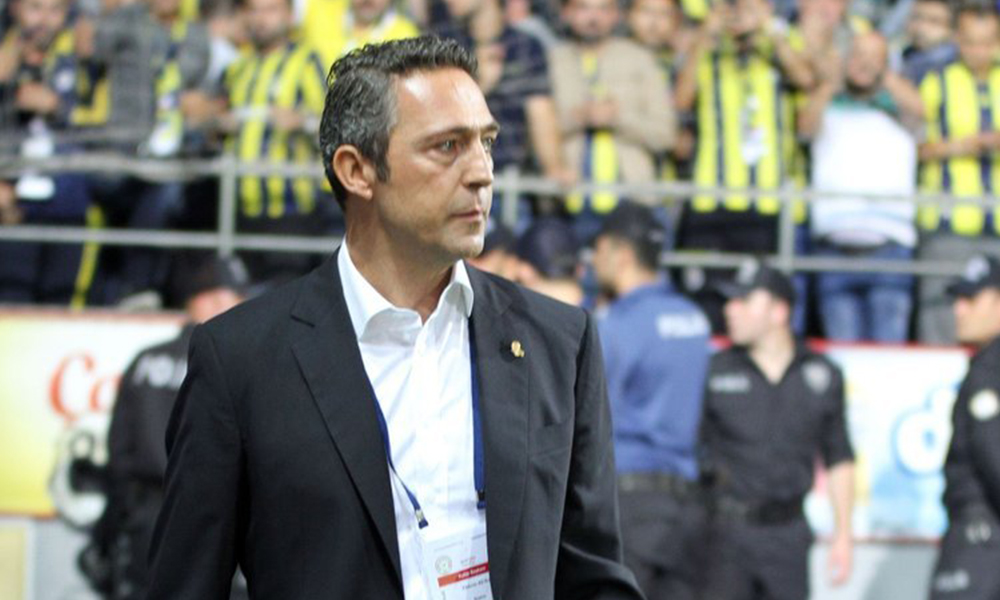 Fenerbahçe taraftarından Ali Koç’a  istifa çağrısı