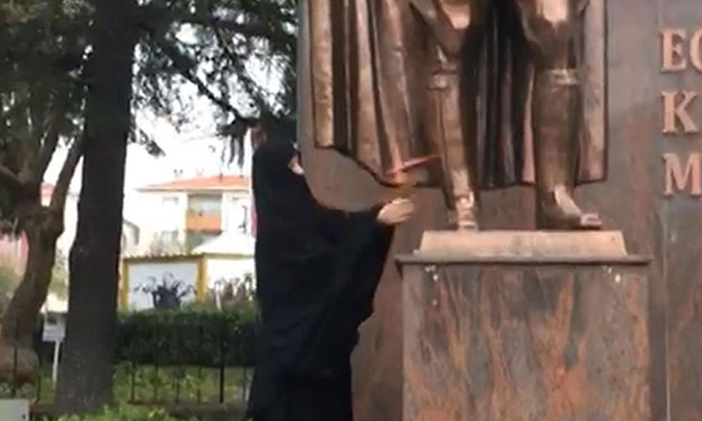 Atatürk Anıtı’na baltayla saldırı olayında yeni gelişme