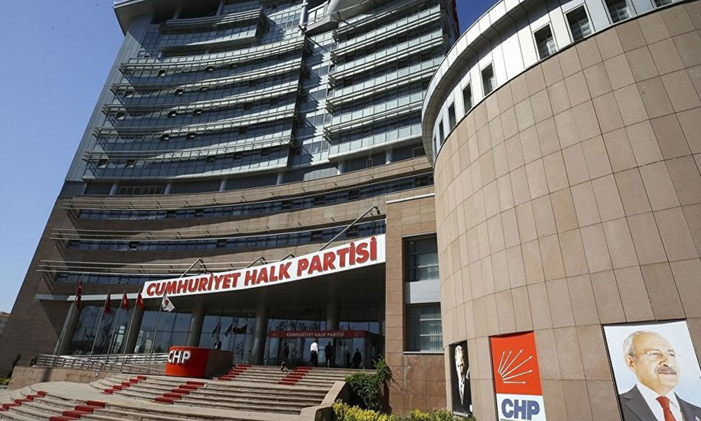 CHP’den emekli maaşları teklifi için komisyona başvuru