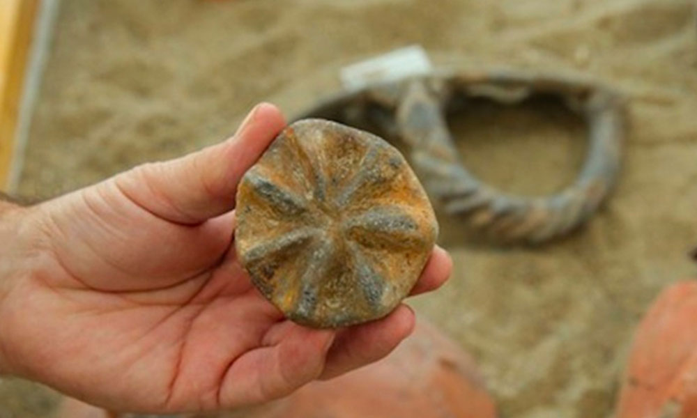 İzmir’de 8.000 yıllık Güneş Mührü ortaya çıktı