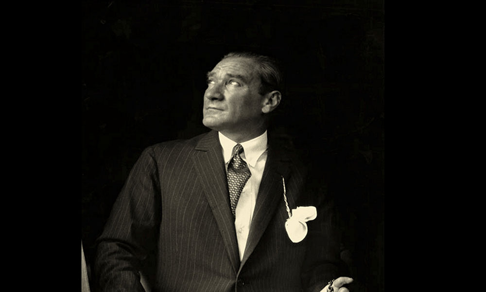 Danıştay 5 yıllık ayıba ‘dur’ dedi: Atatürk madalya ve nişanlara geri döndü