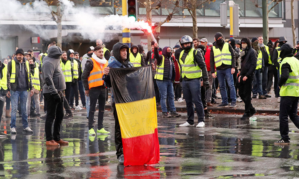 ‘Sarı Yelekliler’in protestosu Brüksel’e sıçradı