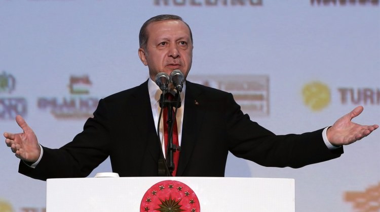 Erdoğan’dan itiraf: Kendimizi gecekondulara kaçak yapılara mahkum ettik