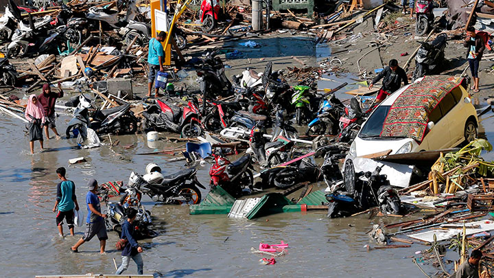 Endonezya’yı tsunami vurdu: Ölü sayısı 62’ye yükseldi
