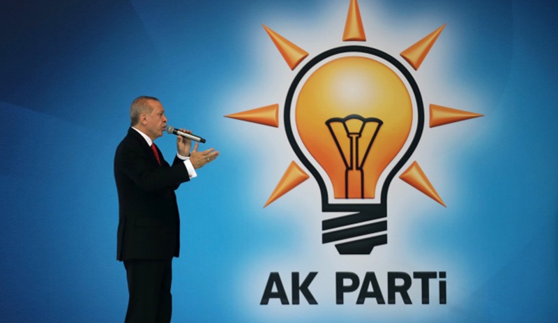 AKP Maltepe’de kepenk kapattı
