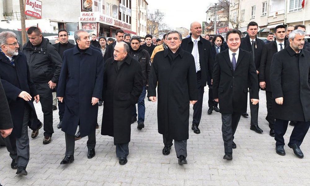 Abdullah Gül’den dikkat çeken ziyaret