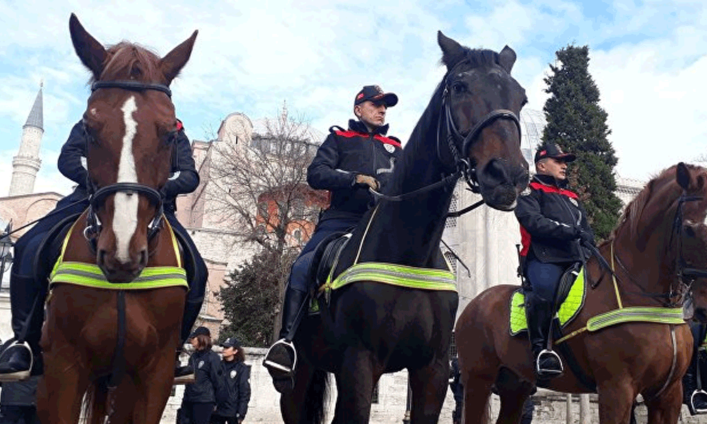 Yılbaşında Taksim’de atlı birlikler dolaşacak