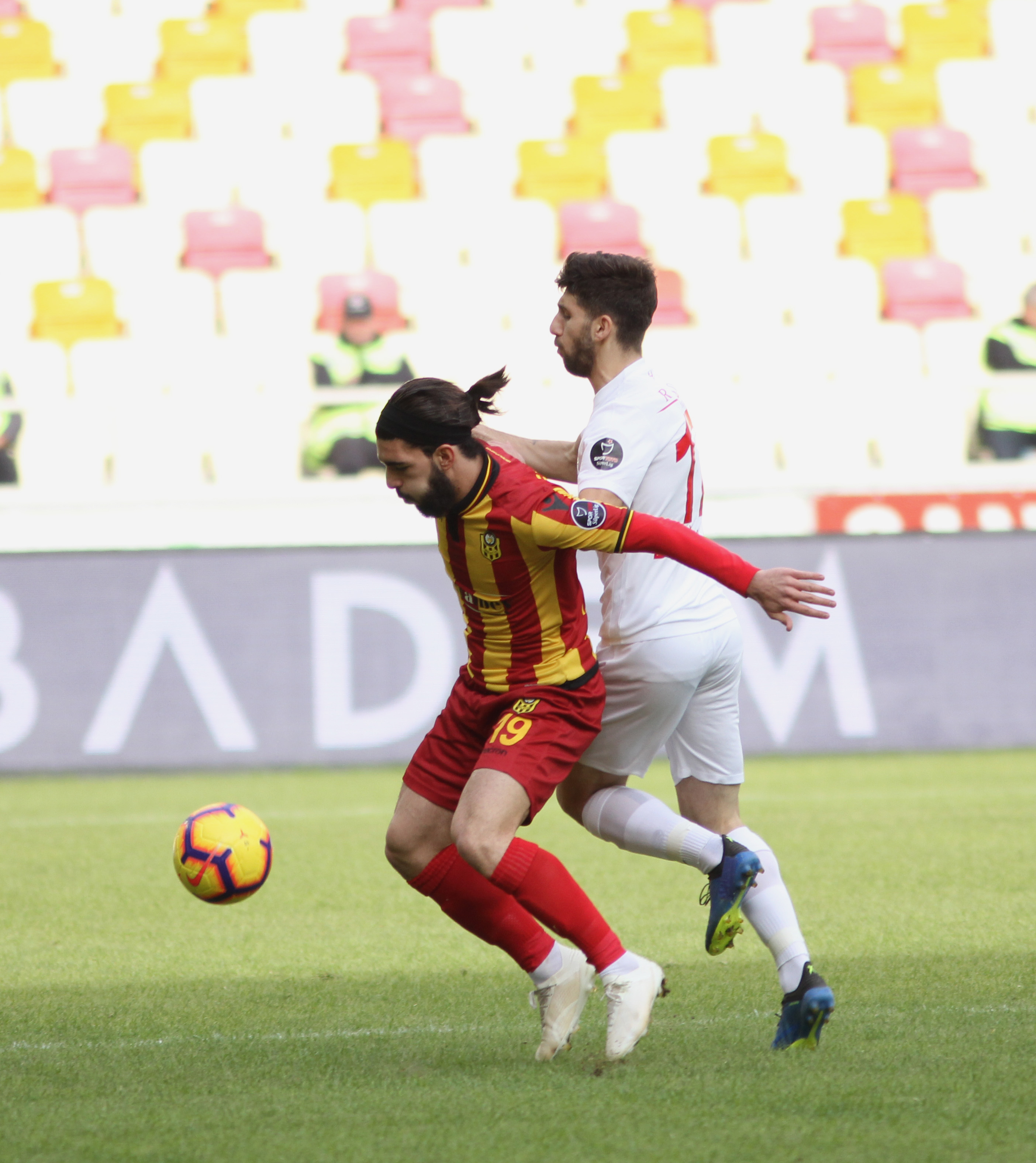 Evkur Yeni Malatyaspor – Antalyaspor: Maç bitti 2 gol 2 kırmızı kart