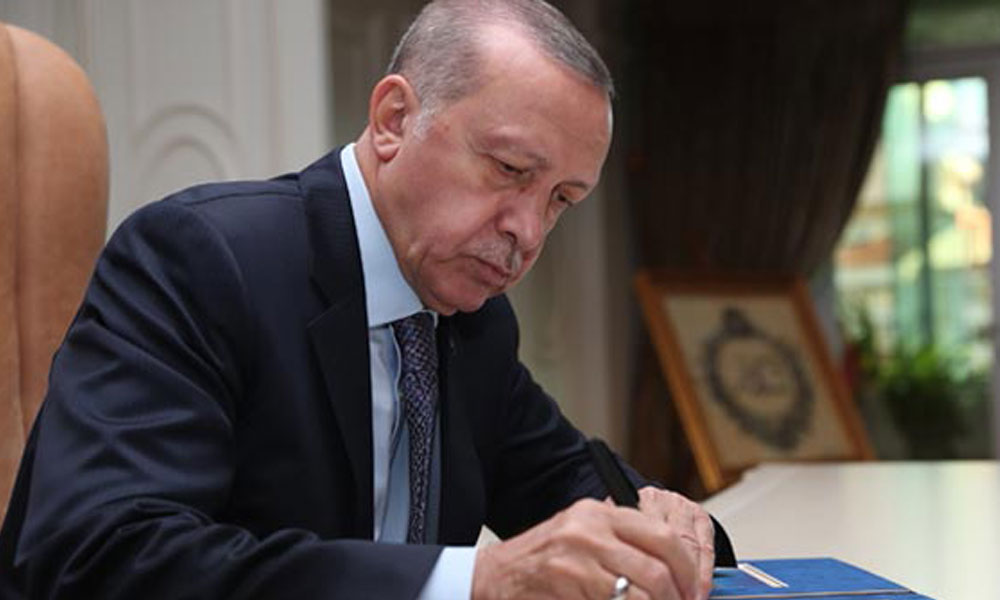Erdoğan’dan yardımcılarına ve bakanlara maaş jesti: Maaşları kesilmeyecek
