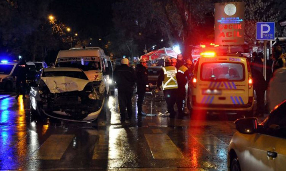 Ankara’da zincirleme kaza… Ölü ve yaralılar var