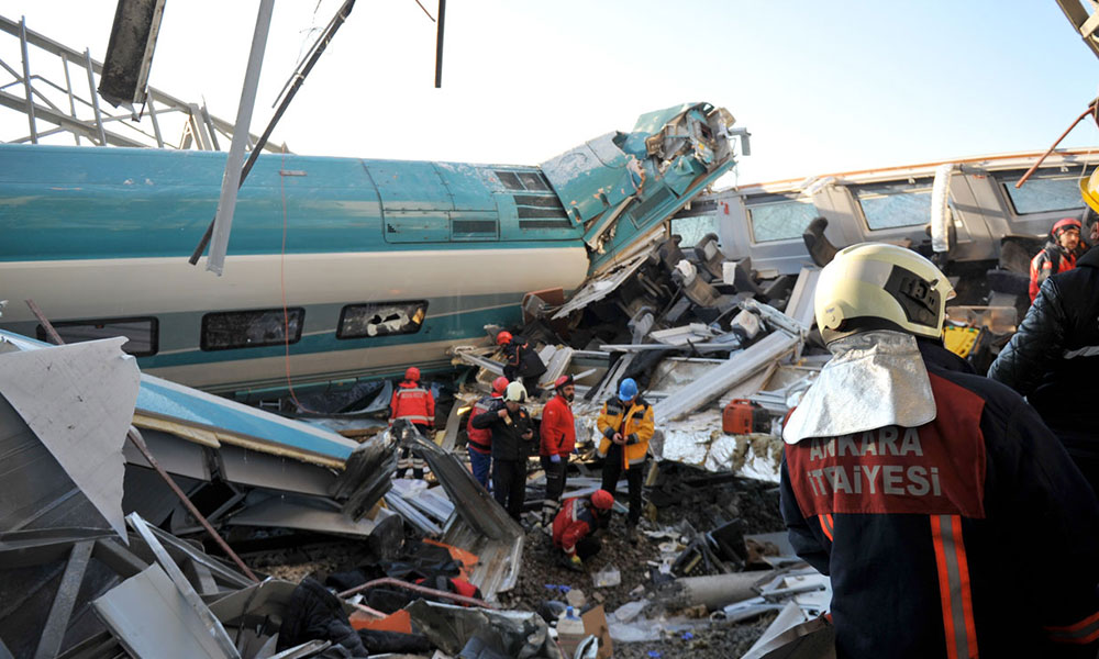 Ankara tren kazasında da ‘FETÖ’ bağlantısı arıyorlar