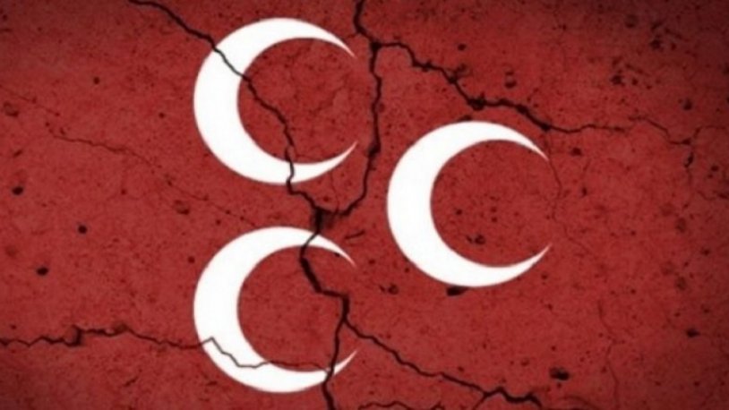 MHP Manisa teşkilatını kapattı
