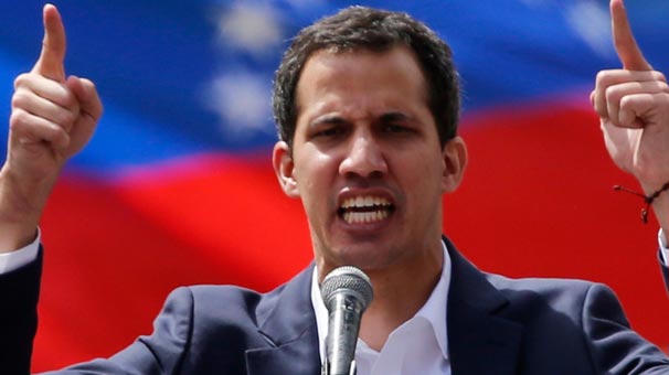 Venezuela’da Guaido’nun evine baskın iddiası!