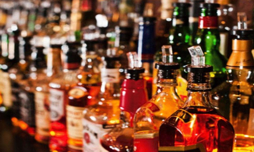 Koronavirüsten korunmak için saf alkol içen 20 kişi hayatını kaybetti