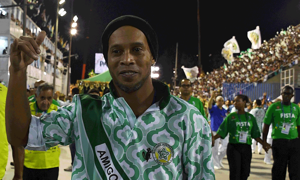Ronaldinho’ya yurt dışına çıkış yasağı