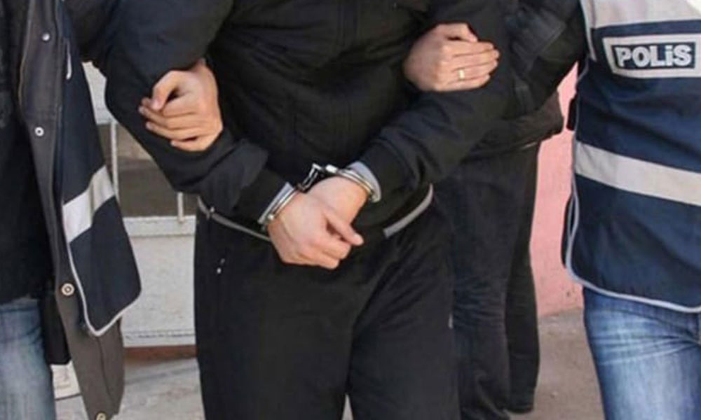 Boş konutlara nüfus kaydı yapan nüfus müdürlüğü çalışanı tutuklandı