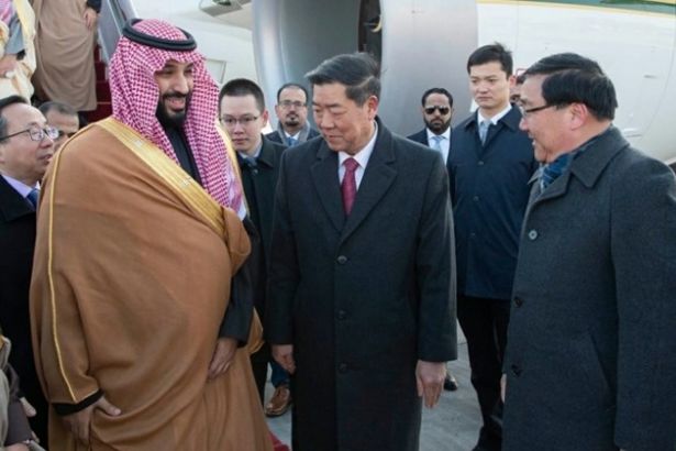 Suudi prens Çin turunda: Aramco 10 milyar dolarlık anlaşma imzaladı