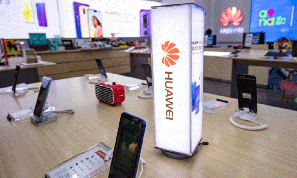 Turkcell: Huawei ile çalışmaya devam edeceğiz