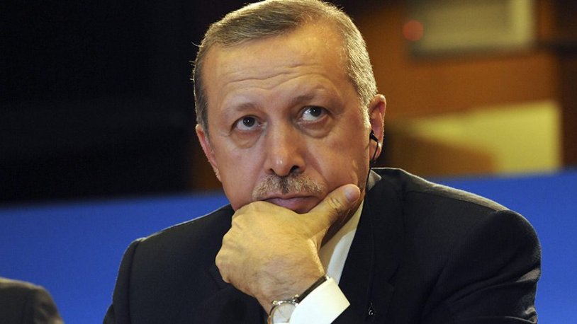 Yandaş yazardan flaş iddia: Erdoğan yeni parti kurabilir