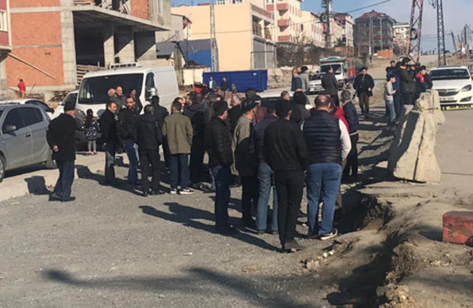 Arnavutköy’de silahlı çatışma: Ölü ve yaralılar var