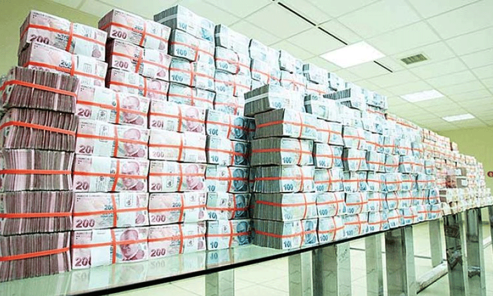 Hazine 5.4 milyar lira borçlandı