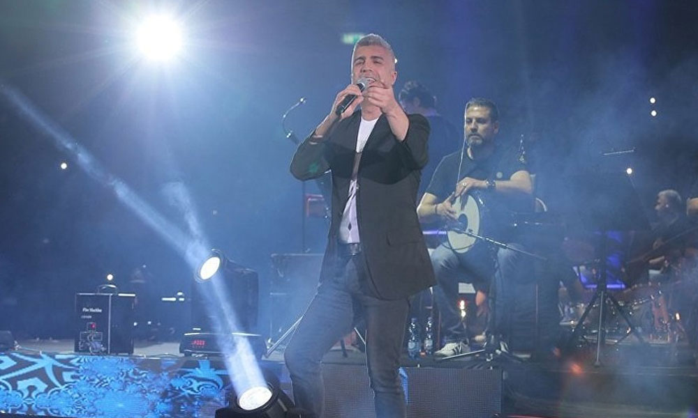 Özcan Deniz İsrail’de konser verdi