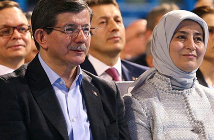 AKP kulislerinde çarpıcı iddia: Davutoğlu kuracağı yeni parti için para arıyor