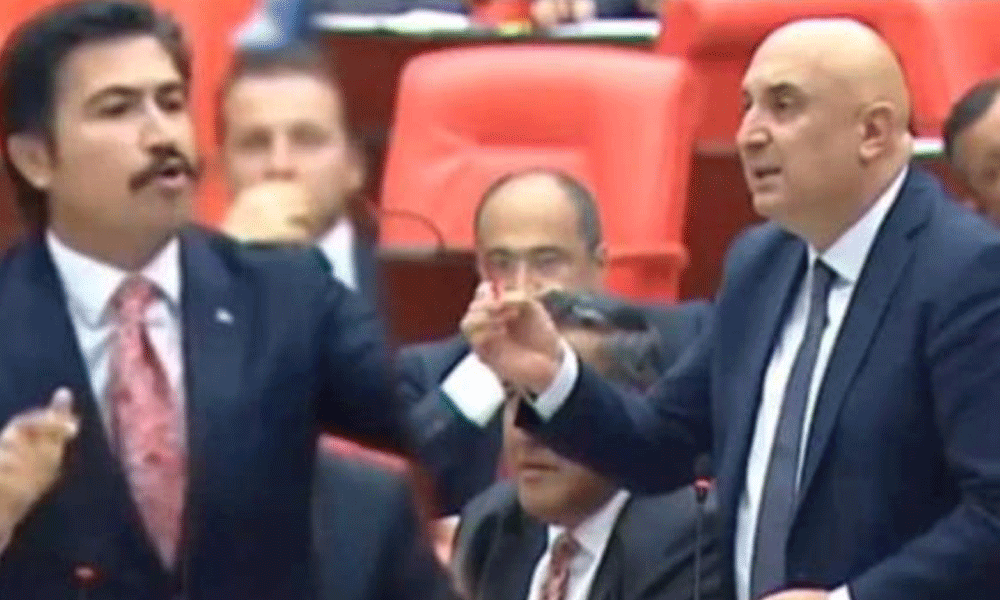 CHP’nin ‘terörü destekleyen parti ortaya çıksın’ çağrısı AKP’yi hareketlendirdi