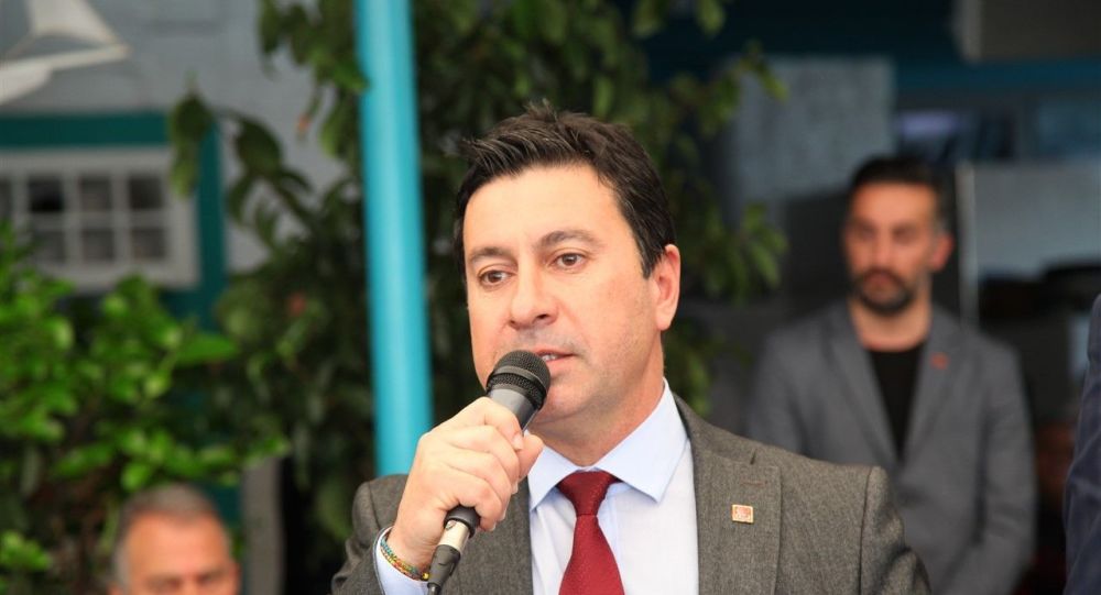 Bodrum Belediye Başkanı Aras: Kasabaya bir deli lazımdı, o da geldi