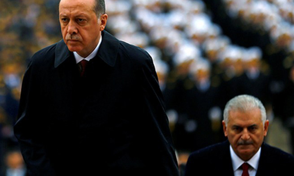 AKP’nin seçim stratejisinin detayları sızdı: ‘Daha az Erdoğan’ olacak