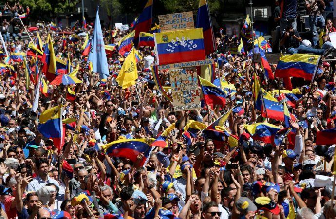 BM Venezüela hükümeti ile muhalefetin görüştüğünü doğruladı