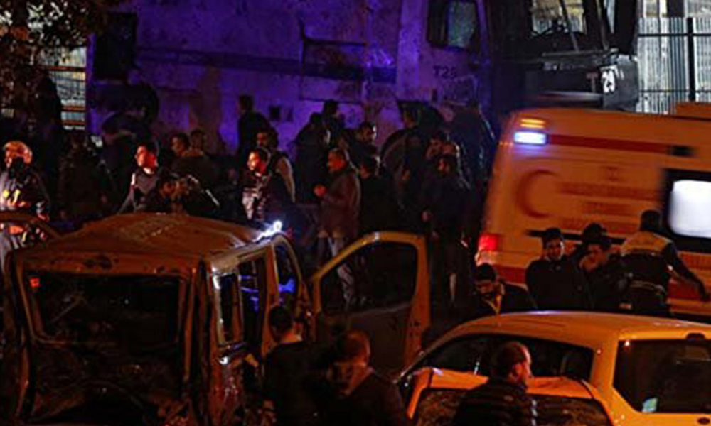 ‘Beşiktaş saldırısının faili bir terörist yakalandı’