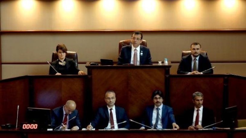 AKP hizmete engel oluyor! İBB Meclisi, İmamoğlu’nun borç alma yetkisini kesme çabasında
