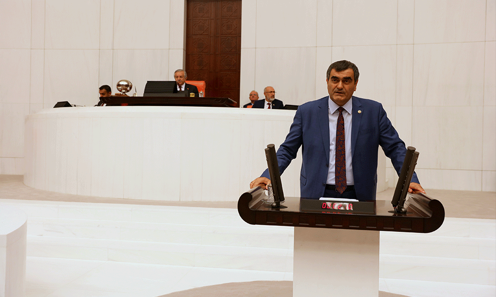 CHP’li Şeker: Kürt sorununu bu mecliste konuşalım ve çözelim