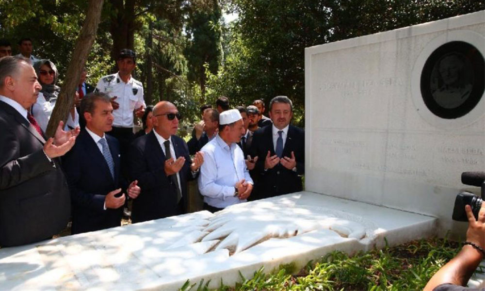 Ali Sami Yen Mezarı başında anıldı