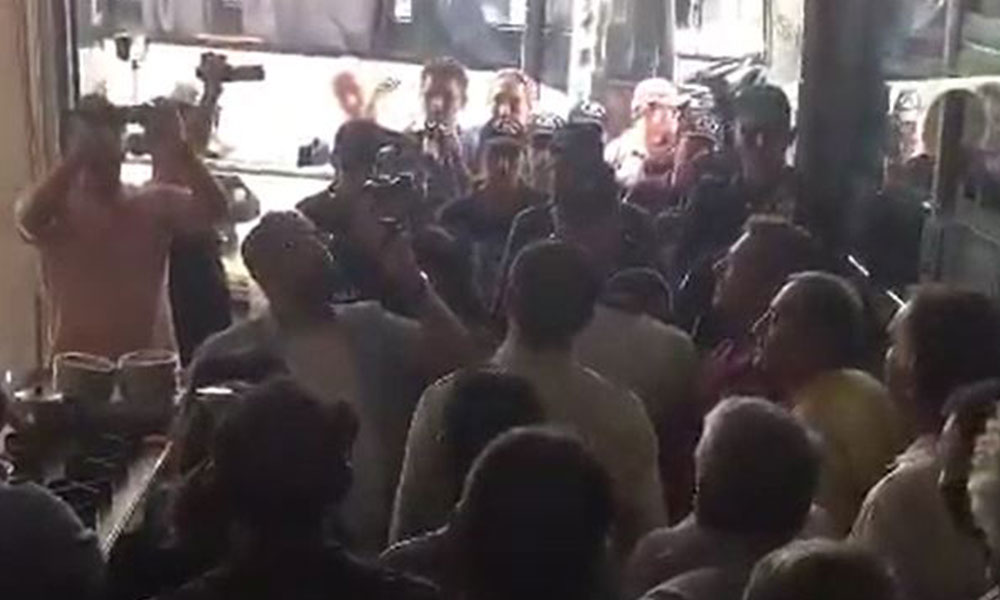 HDP Adana İl Binası’na polis ablukası: Çıkışlara izin verilmiyor