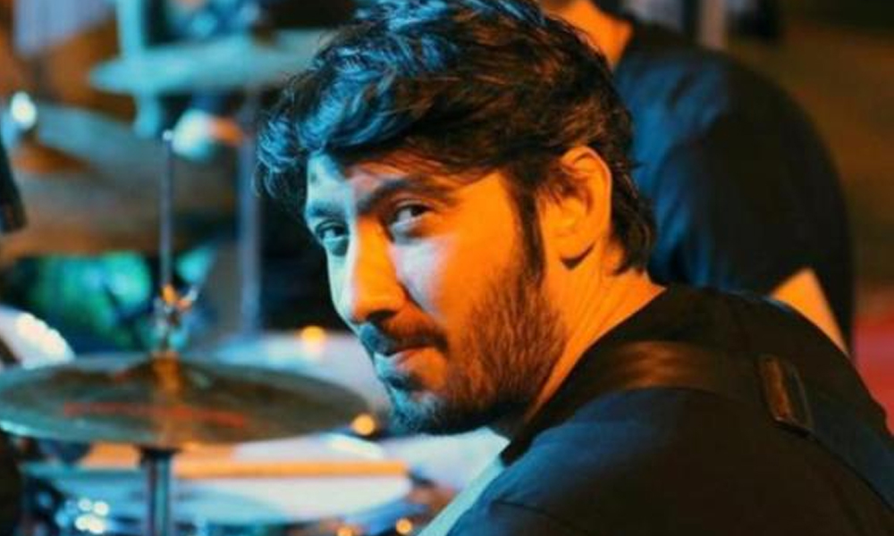 Müzisyen Fırat Şallı, otel odasında ölü bulundu