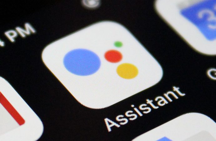 Google Assistant alarmları kontrol edecek