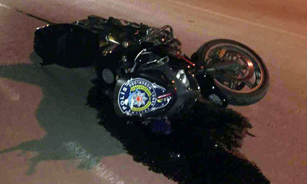 Kaçmaya çalışırken polis motosikletine çarptı