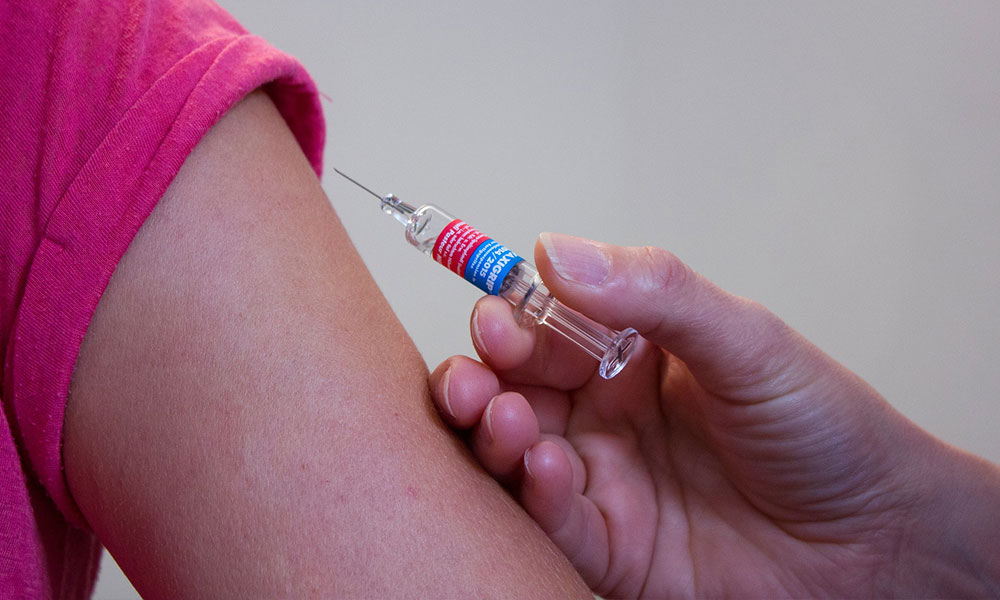 Skandal! 63 bin çocuğa tarihi geçmiş aşıları yaptılar