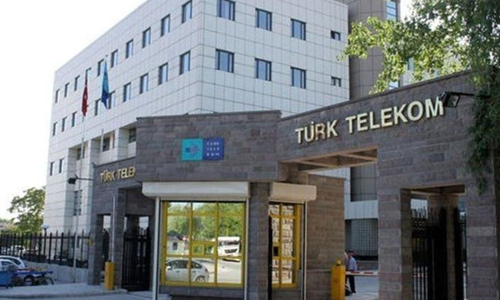 Deprem sonrası saatlerce çalışmayan Türk Telekom’dan ’10 GB’ özür hediyesi