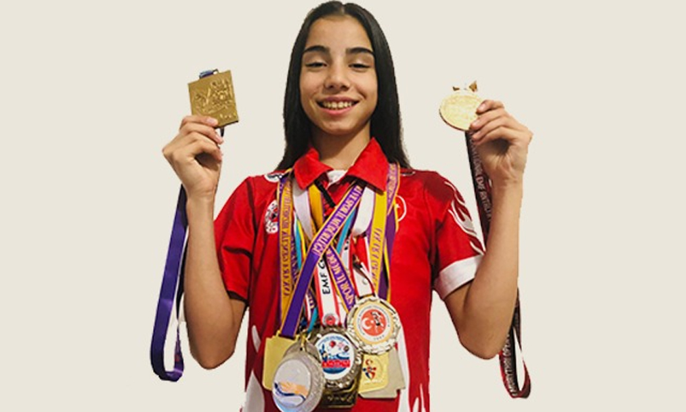 13 yaşındaki dünya şampiyonu Yıldız, destek bekliyor