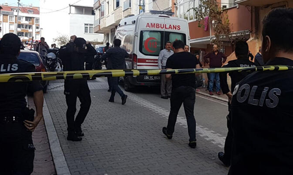 İstanbul’da 67 yaşındaki kadın boğazından kesilerek öldürüldü