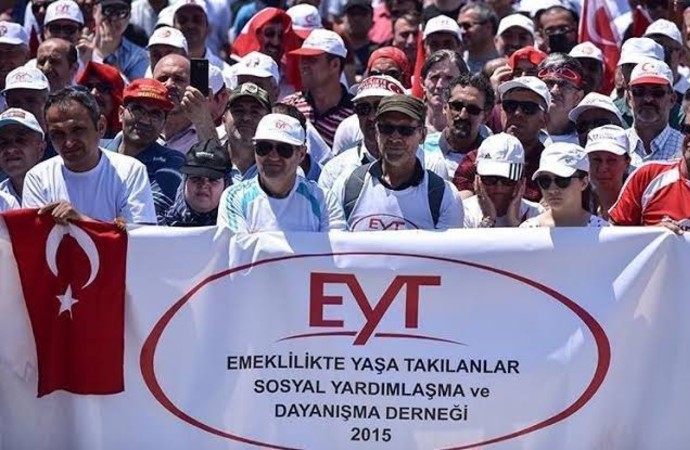 EYT’lilerden Erdoğan’a yanıt: Söylemler bizi davamızdan vazgeçiremez… #SonSözüEytSöyleyecek