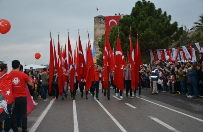 Cumhuriyet Bayramı’nın 96’ncı yılı tüm Türkiye’de kutlanıyor