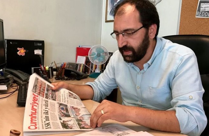 Haber ‘suç’ sayıldı: Gazeteci Atakan Sönmez’e 10 ay hapis cezası