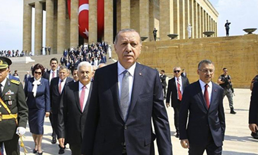 Anıtkabir’deki ‘Erdoğan’ sloganlarına suç duyurusu