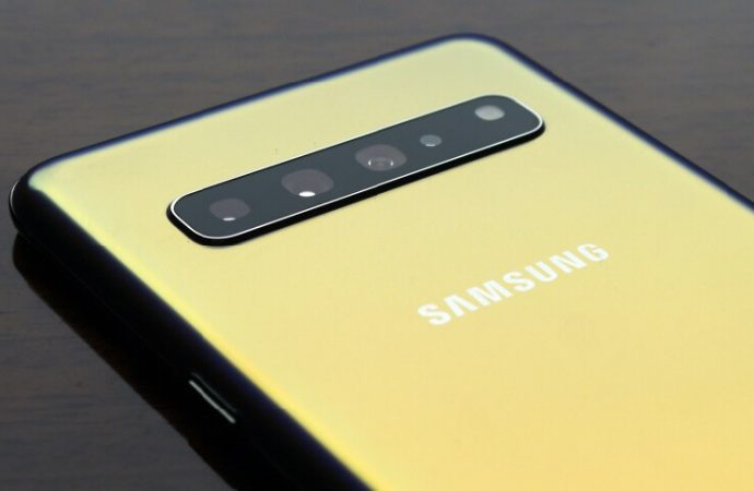 Samsung Galaxy S11 için SAMOLED ekran kullanılacak