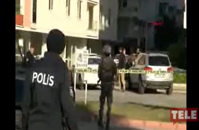 Antalya’da silahlı banka soygunu! Banka personelleri rehin alındı